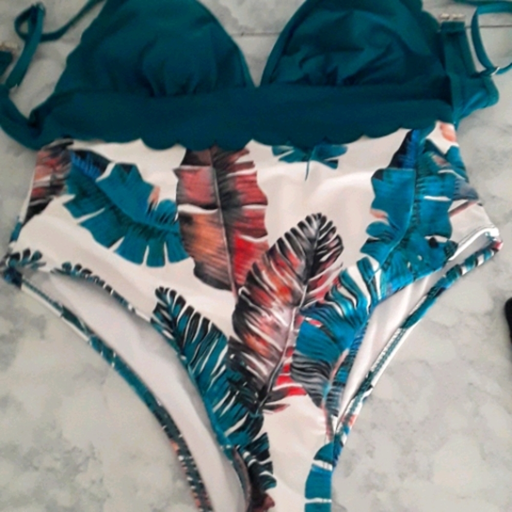 Bikini